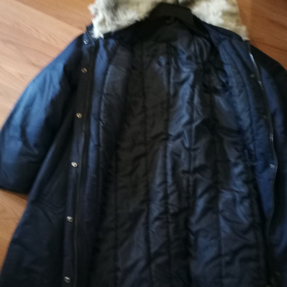Women's plus size winter puffer coat